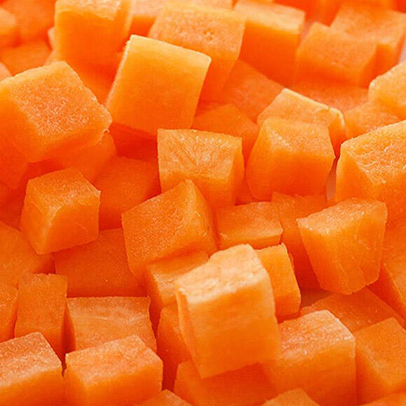Морковь кубиками